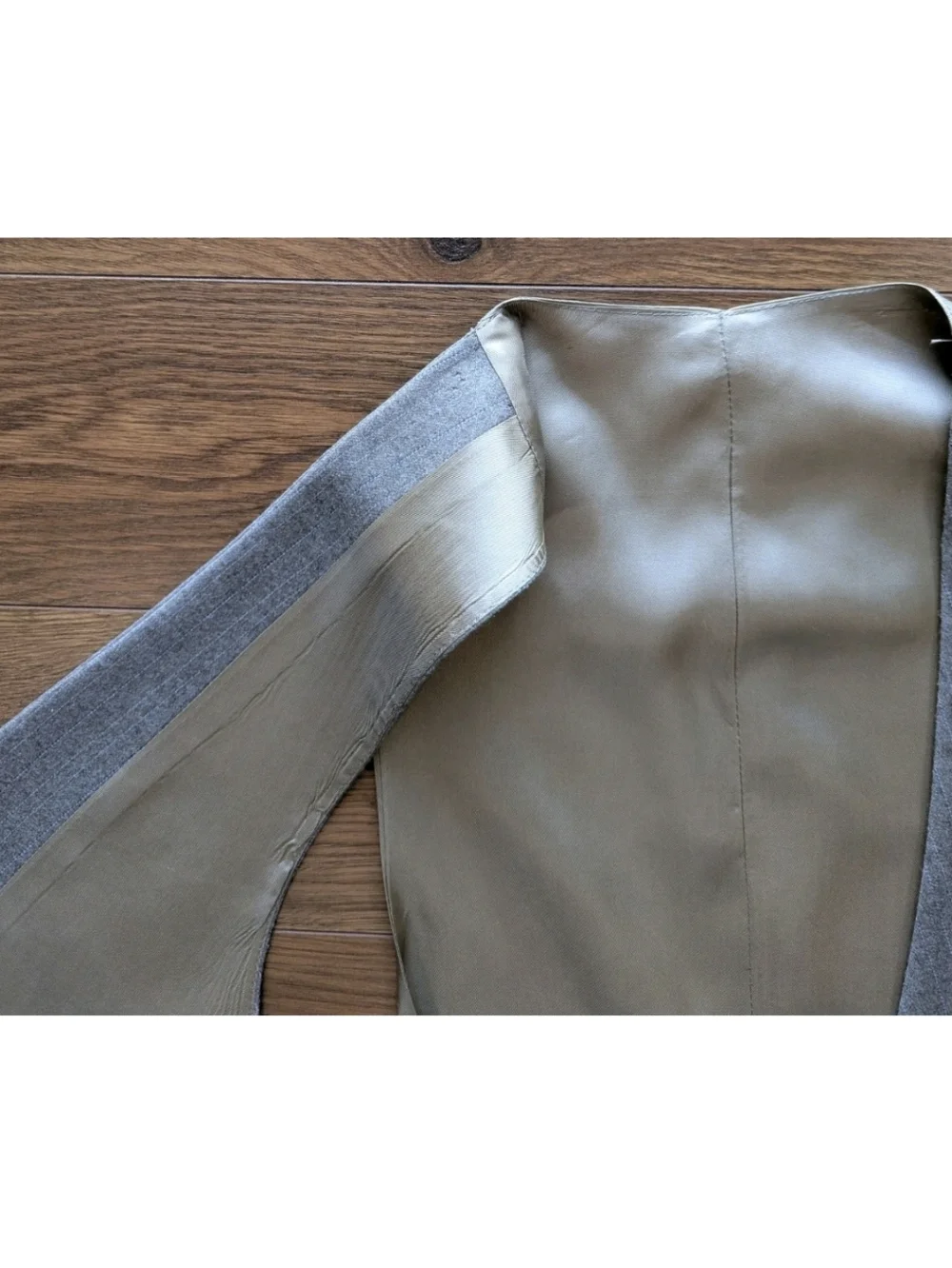 Vintage Men's Vest 100% Worsted Wool NWT and Flaw